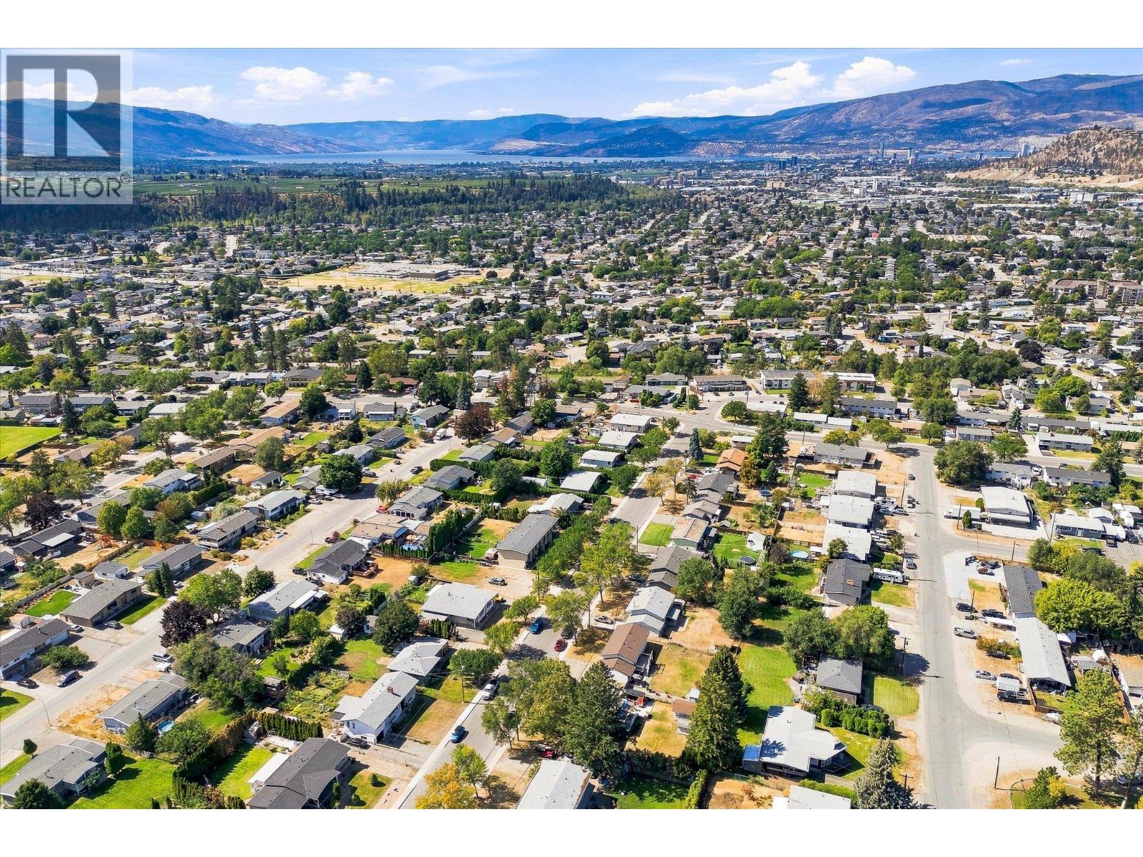 245 Holbrook Road W, Kelowna
