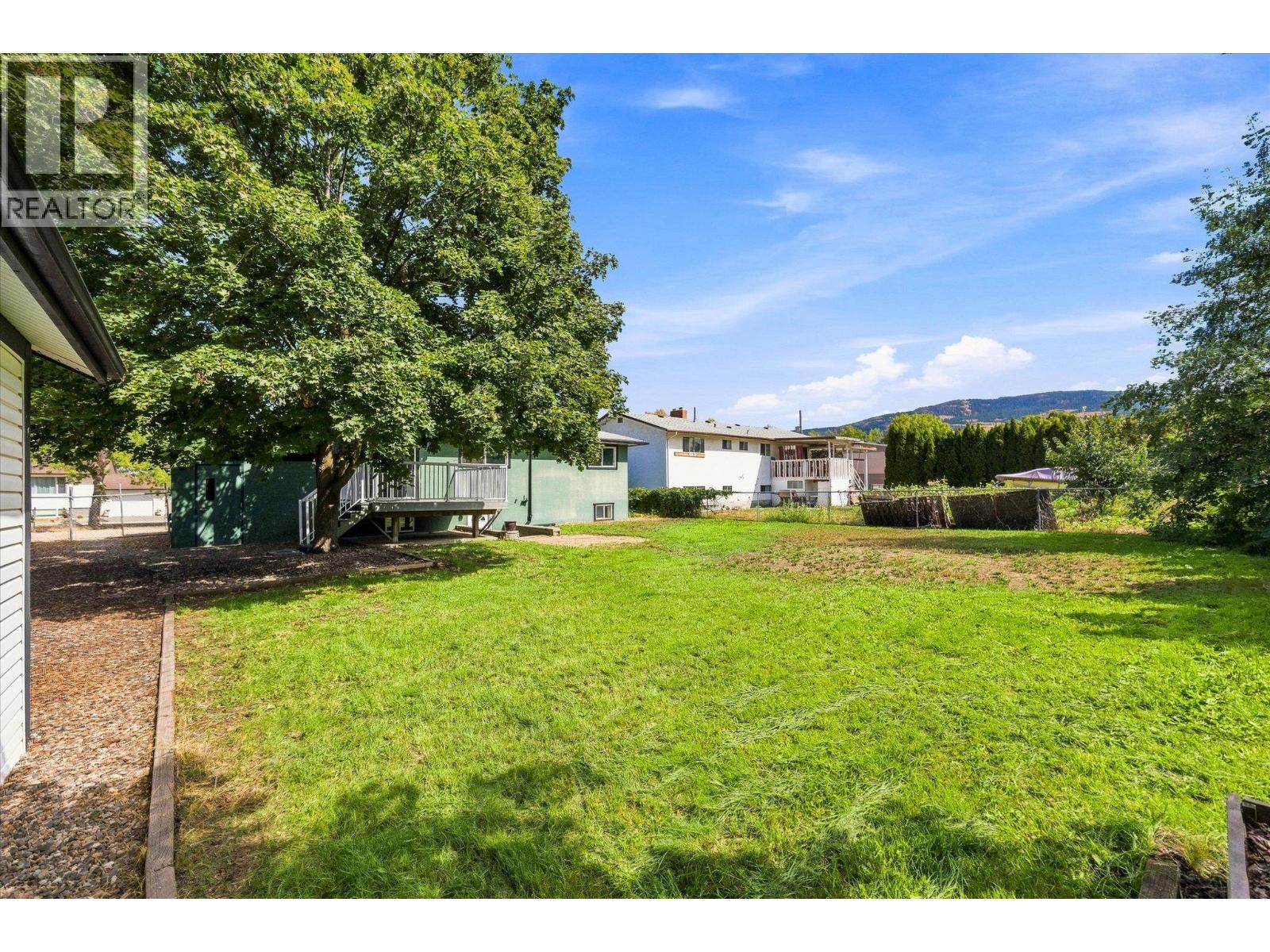 245 Holbrook Road W, Kelowna