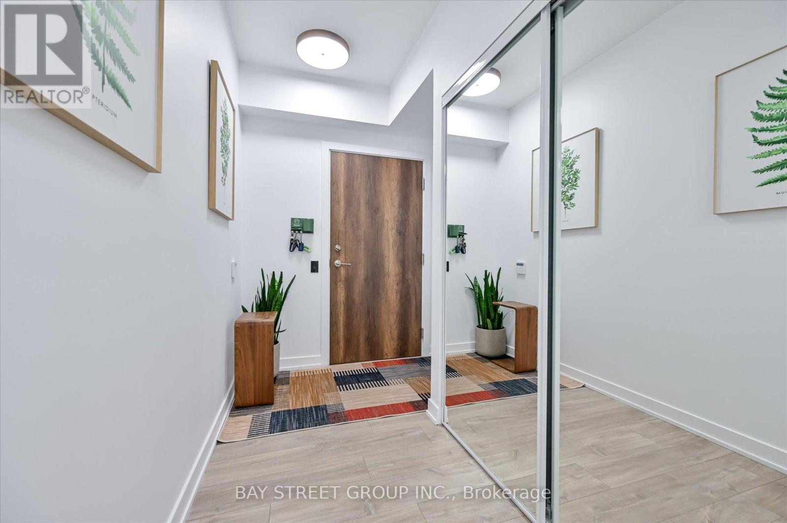 #1604 251 MANITOBA STREET - 6