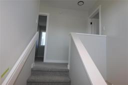 136 Confetti Crescent, Winnipeg, MB R2C5W7 Photo 15