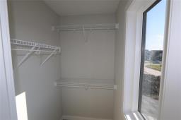 136 Confetti Crescent, Winnipeg, MB R2C5W7 Photo 25