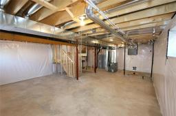 136 Confetti Crescent, Winnipeg, MB R2C5W7 Photo 31