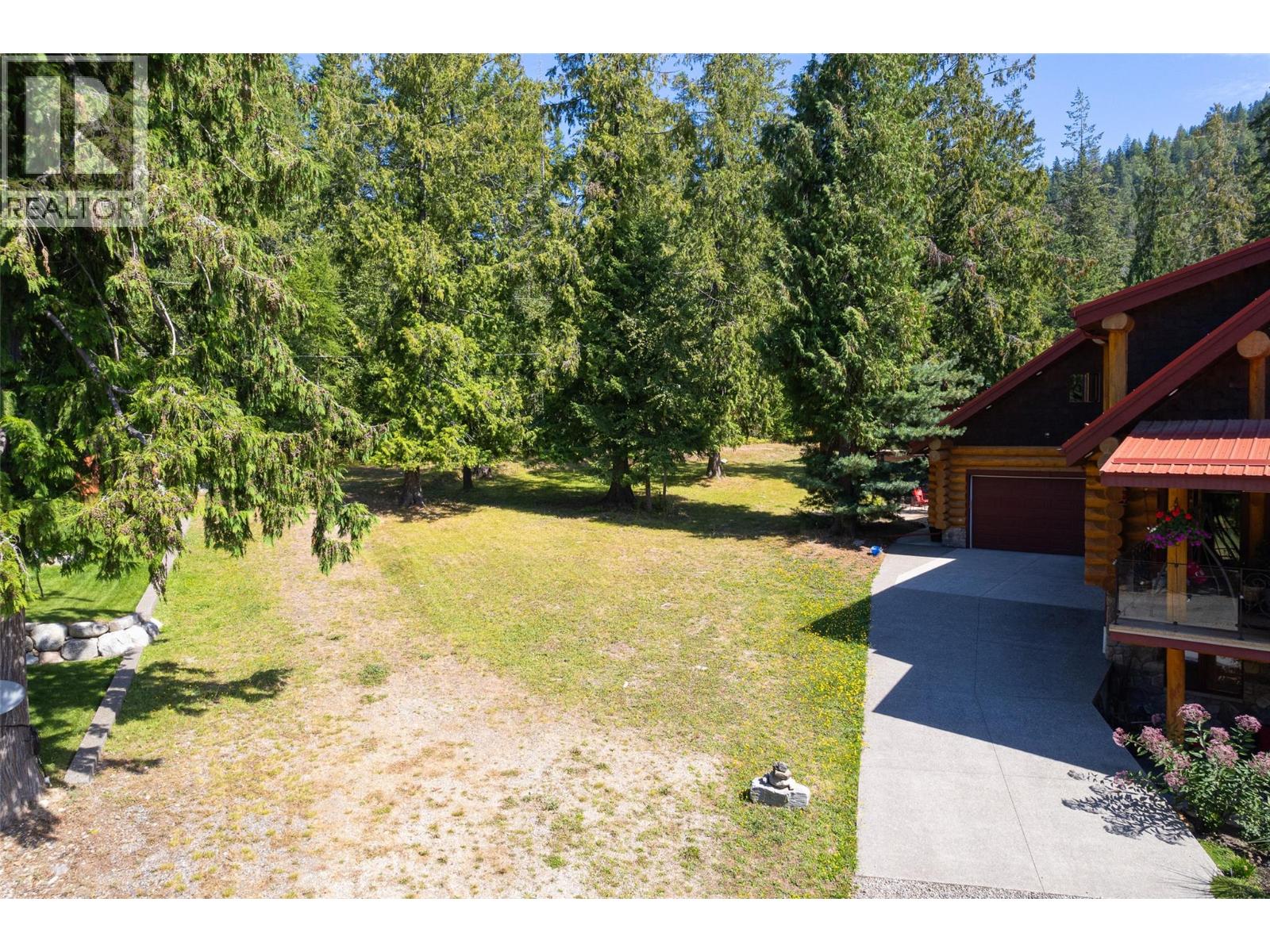 14304 MAIA Lane, Gray Creek - Image 1