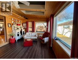 626 4th Avenue W, Kindersley, SK S0L1S0 Photo 27