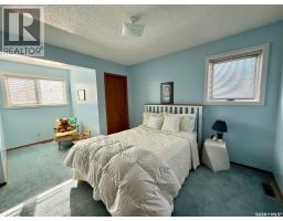 626 4th Avenue W, Kindersley, SK S0L1S0 Photo 40