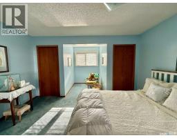 626 4th Avenue W, Kindersley, SK S0L1S0 Photo 41