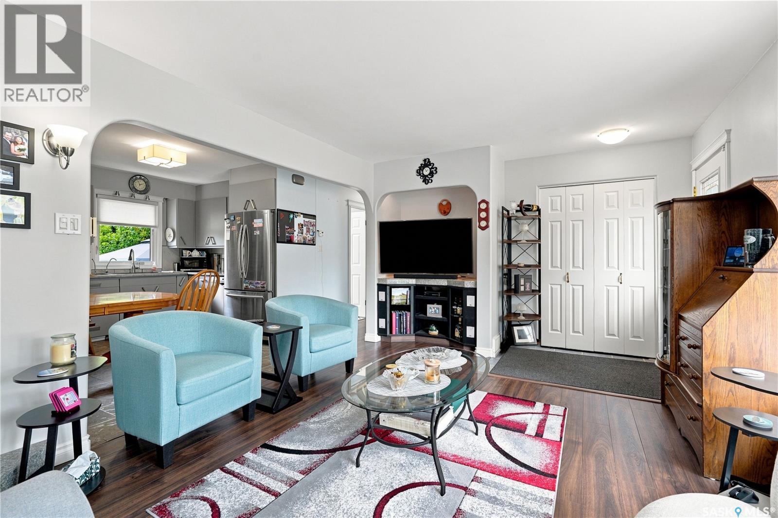 1001 Mahoney AVENUE - 4