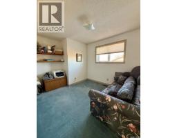 626 4th Avenue W, Kindersley, SK S0L1S0 Photo 44