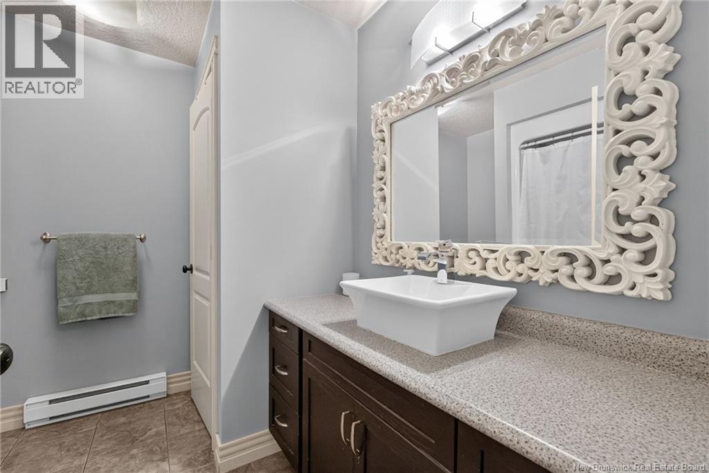 72 Bonaventure - Image 22