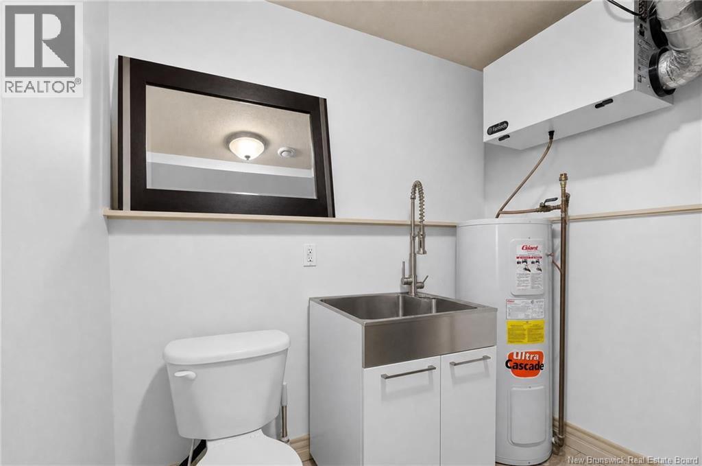 72 Bonaventure - Image 31