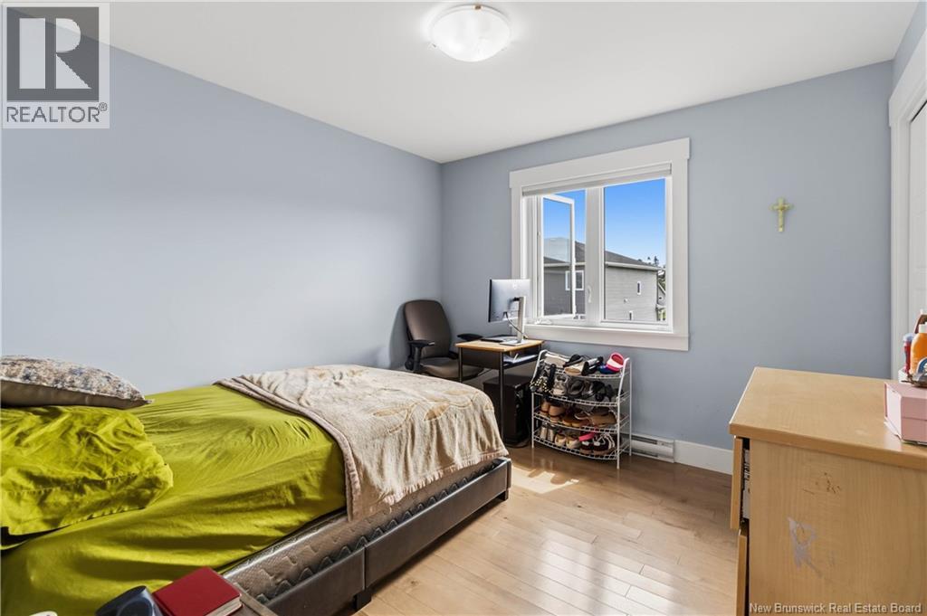 64 Satara Drive - Image 24