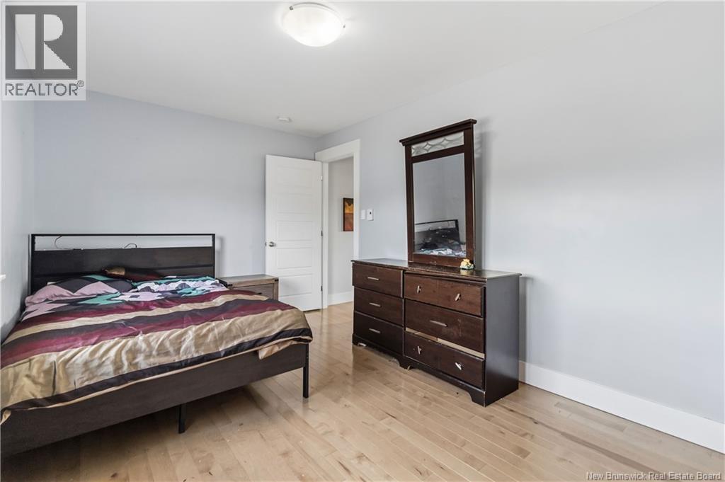 64 Satara Drive - Image 31