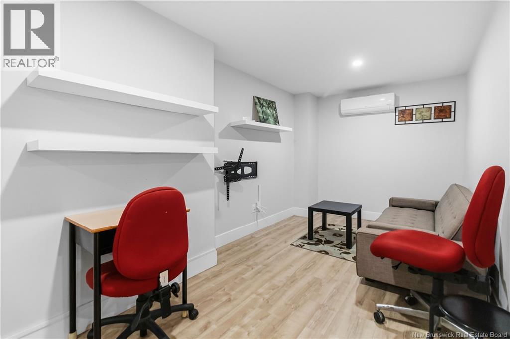 64 Satara Drive - Image 33
