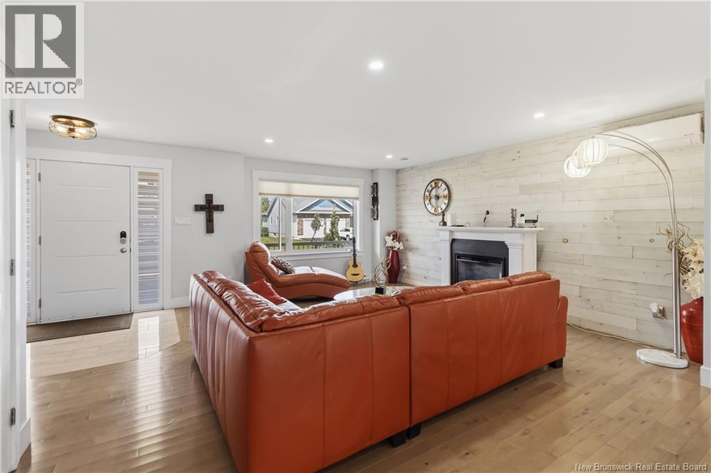 64 Satara Drive - Image 5