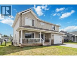 64 Satara Drive, photo 3