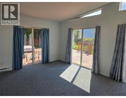 Living room - 723 3rd Avenue, Keremeos, BC V0X1N2 Photo 17