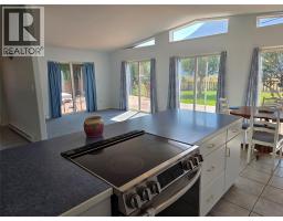 3pc Bathroom - 723 3rd Avenue, Keremeos, BC V0X1N2 Photo 14