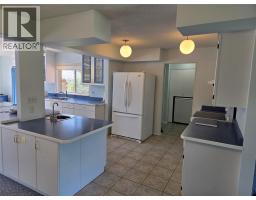 Primary Bedroom - 723 3rd Avenue, Keremeos, BC V0X1N2 Photo 11