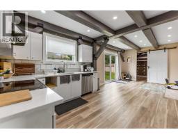 2pc Bathroom - 39 Chinook Crescent, Beiseker, AB T0M0G0 Photo 10