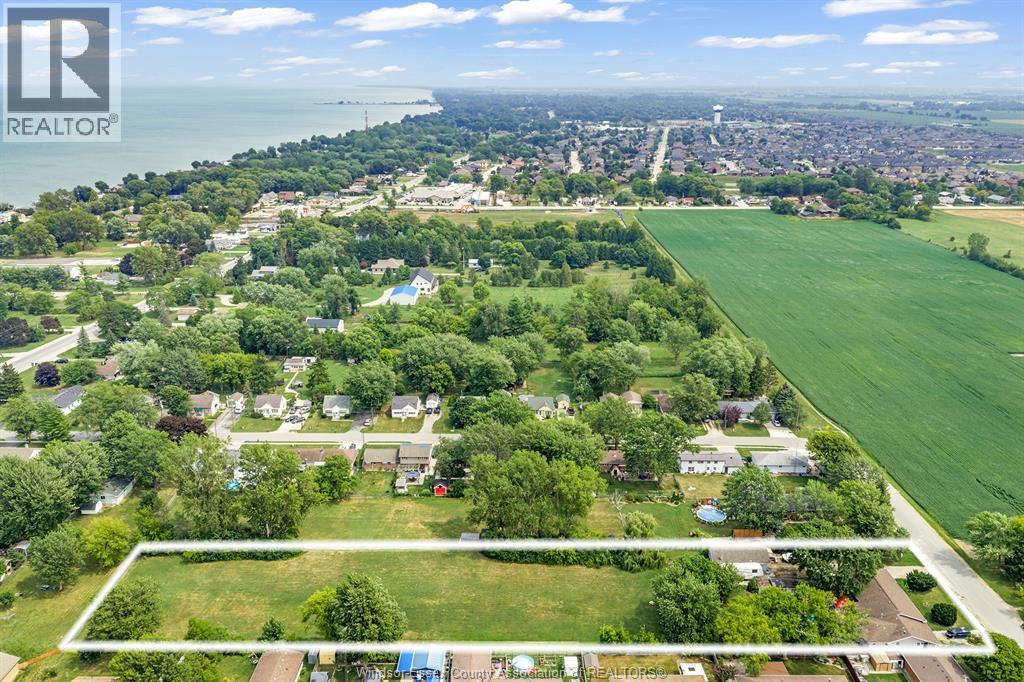 1228 FAITH Drive, Lakeshore, Ontario, N0R1C0, Lakeshore, Ontario — photo 4 of 5