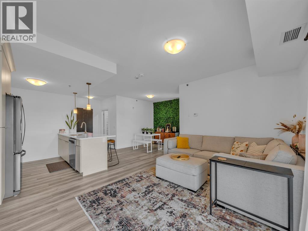 #602 728 BROWNSTONE DRIVE - Image 7