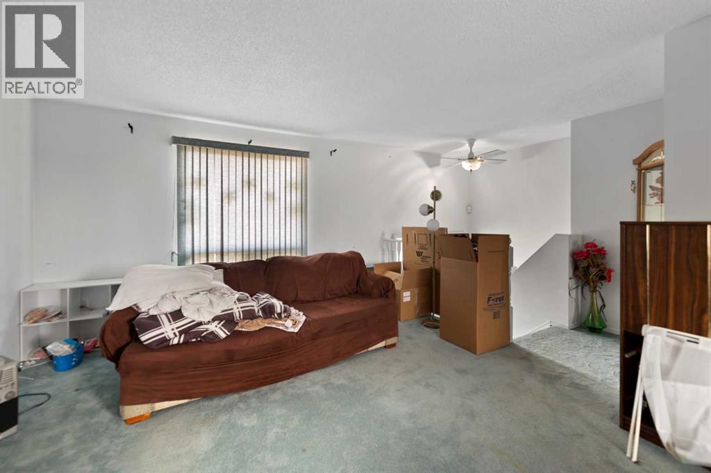 224 Faldale Close NE - 7