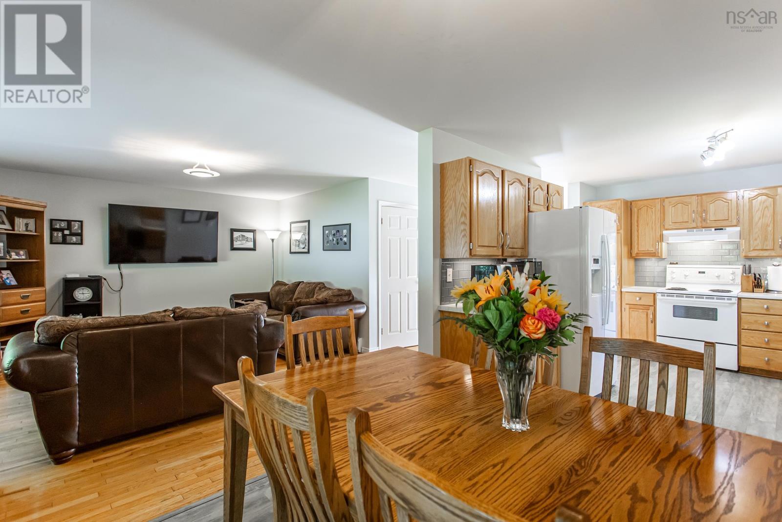 27 Pinecrest Drive - Image 12