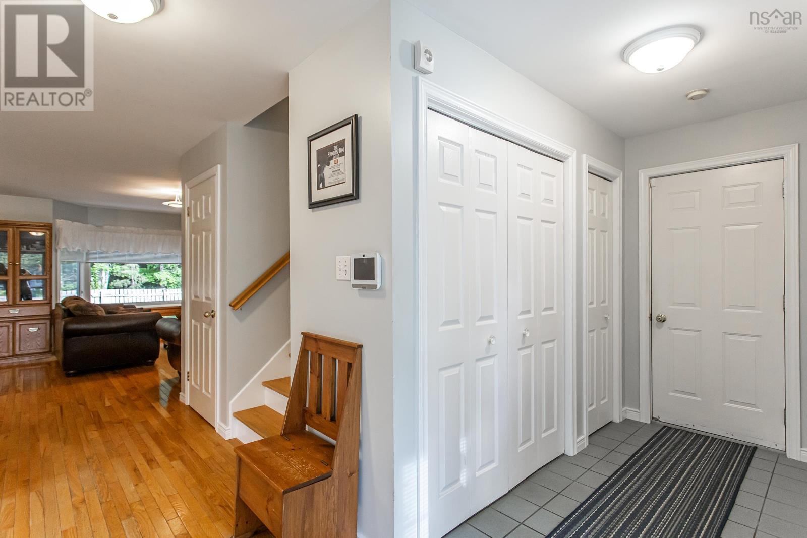 27 Pinecrest Drive - 18