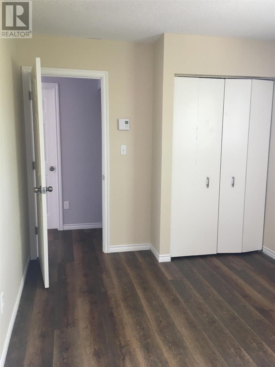 104 Albert ST - Image 10