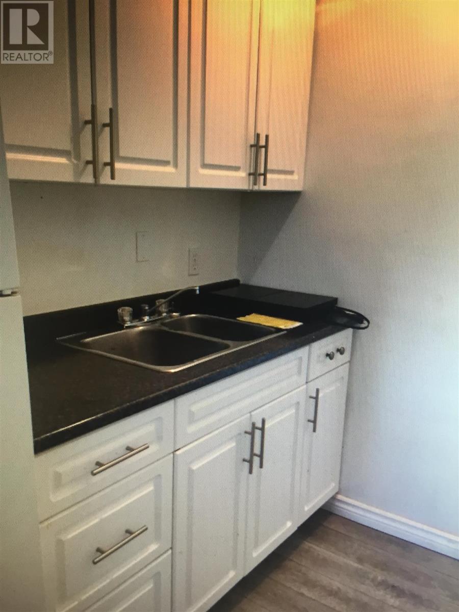 104 Albert ST - Image 27