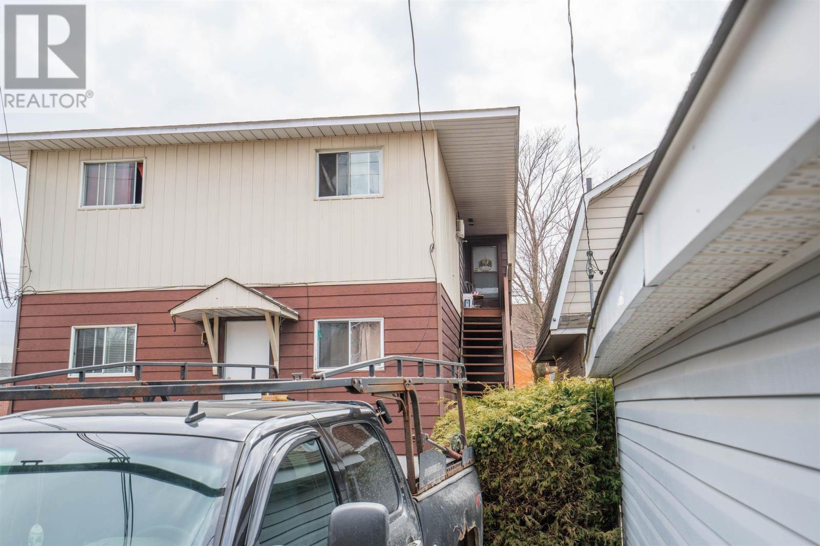 104 Albert ST - 4