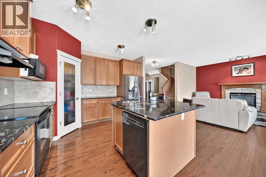 246 Crystal Green Point - 4