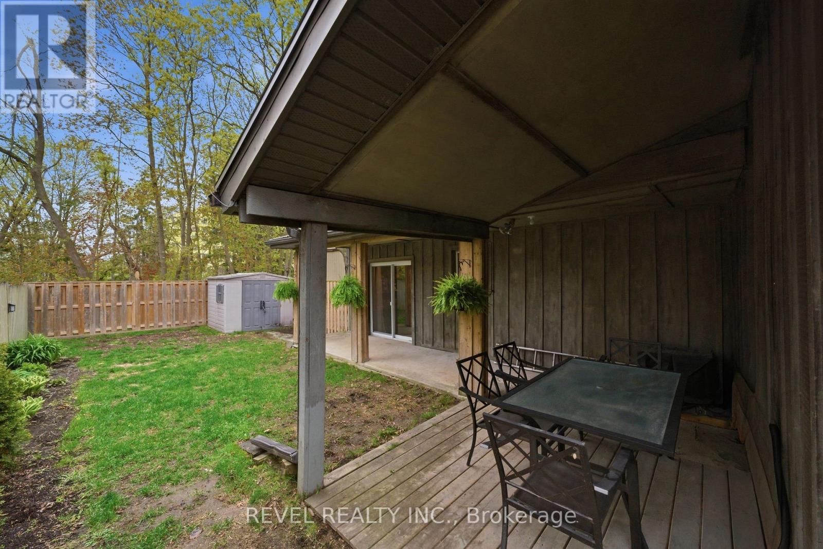 52 CAMBRIDGE STREET N - Image 41