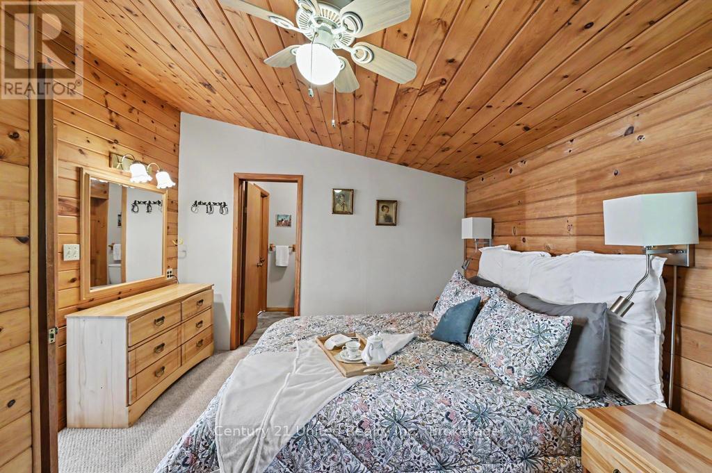803 SIDNEY DRIVE - 13