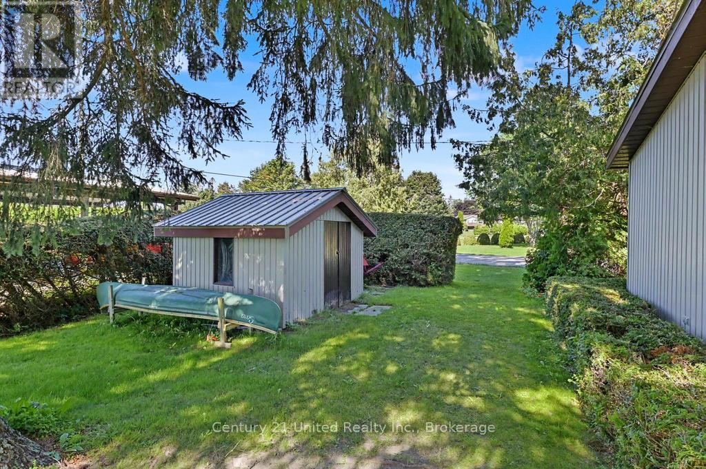 803 SIDNEY DRIVE - Image 32