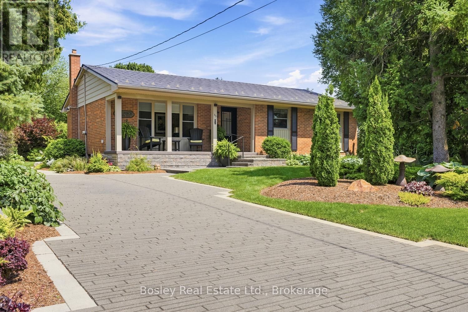 35 TREFUSIS STREET - 1