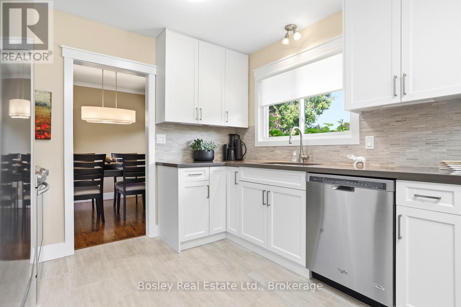 35 TREFUSIS STREET - 15