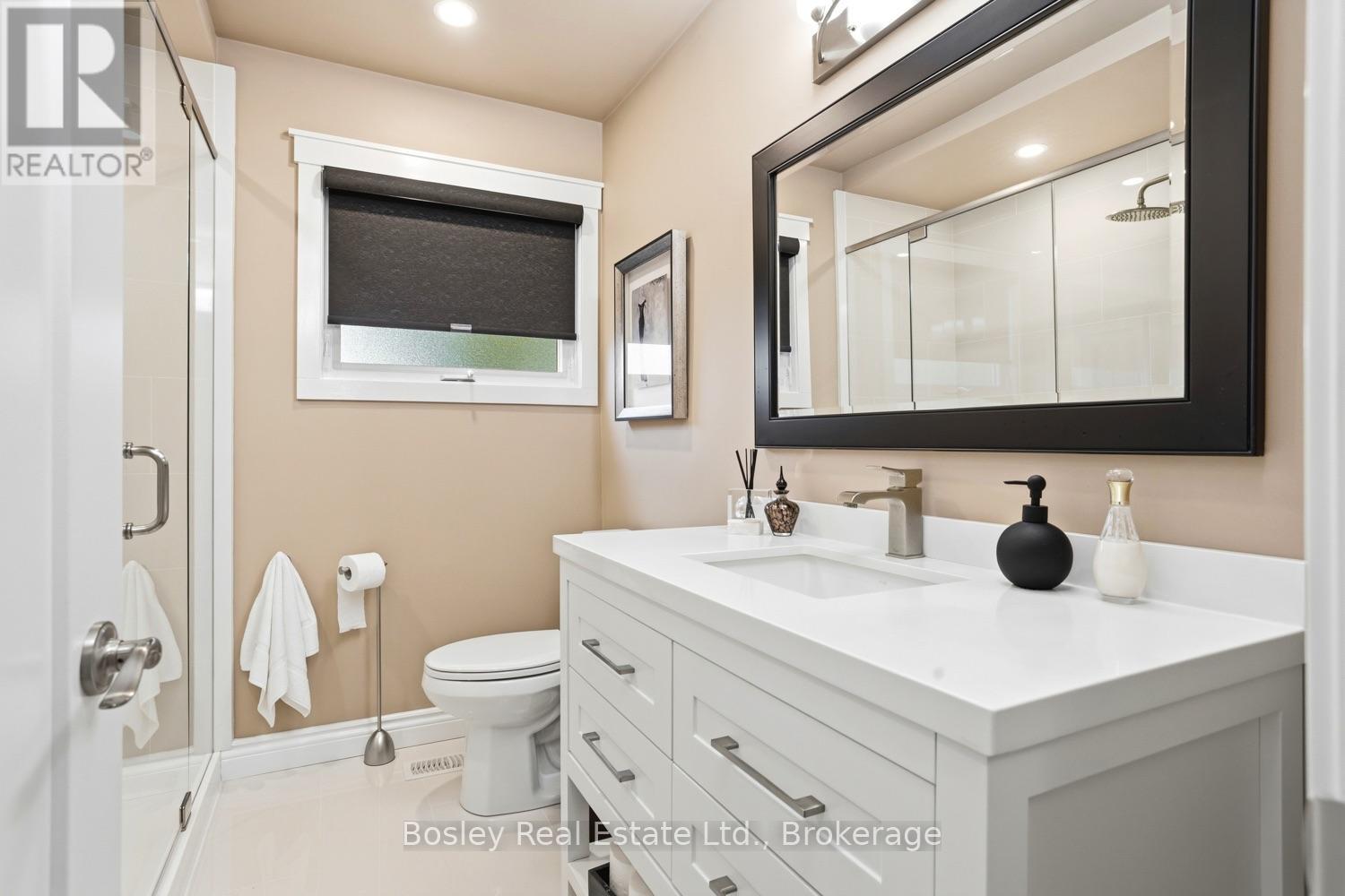 35 TREFUSIS STREET - Image 24