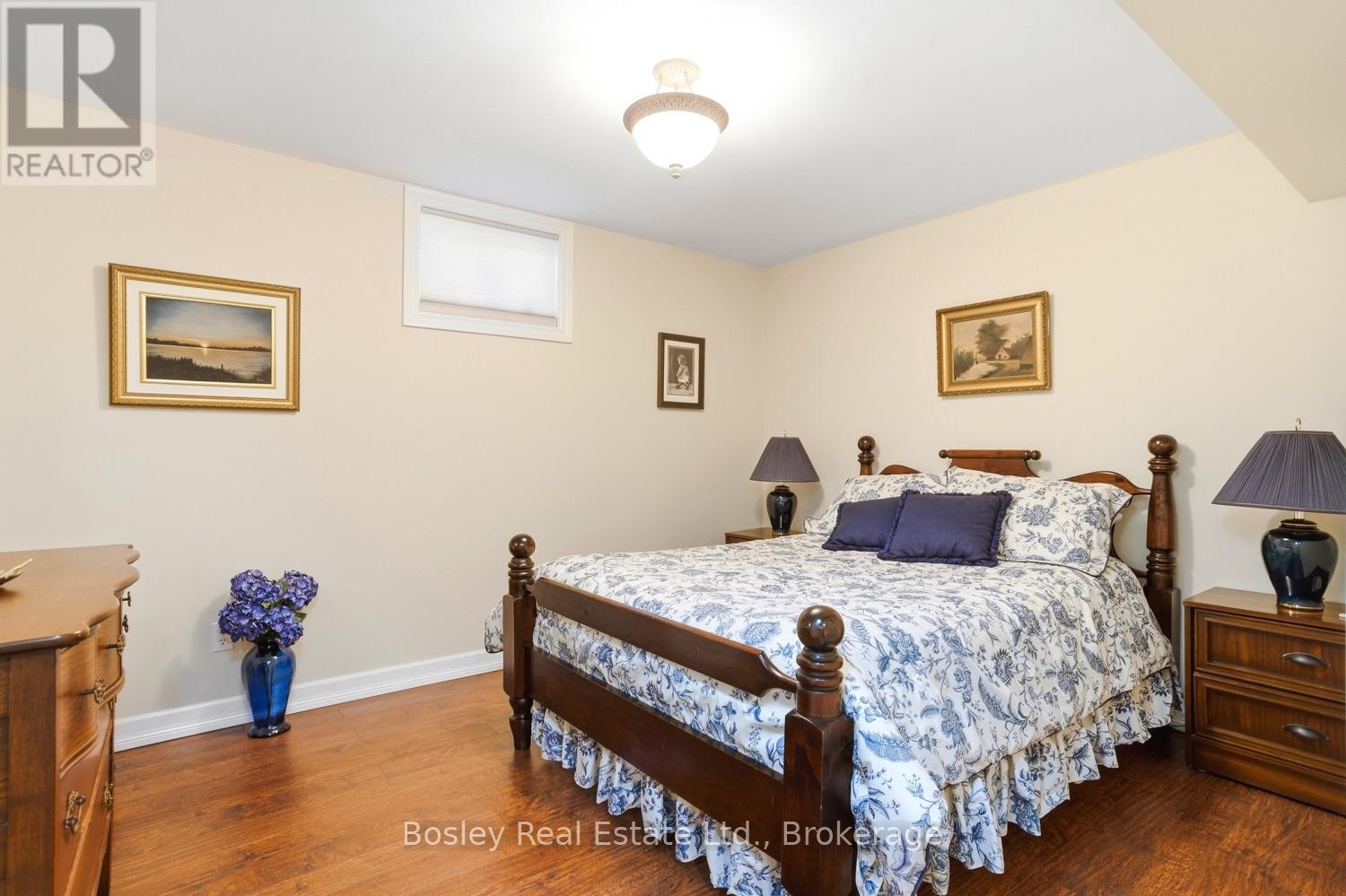 35 TREFUSIS STREET - 33