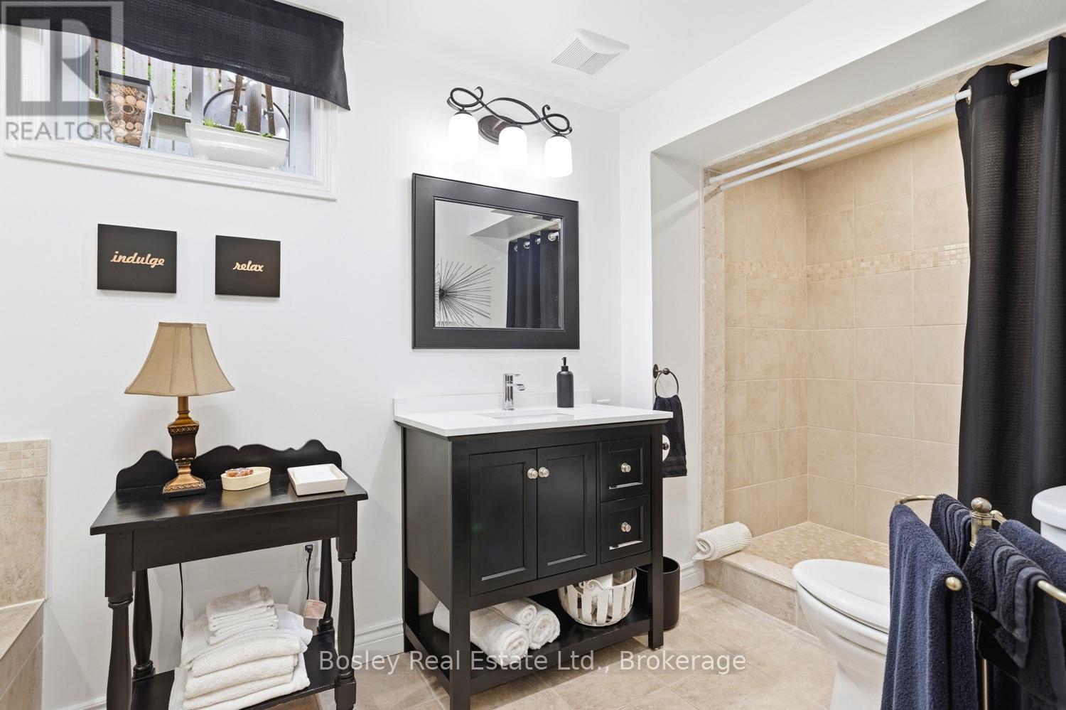 35 TREFUSIS STREET - 34