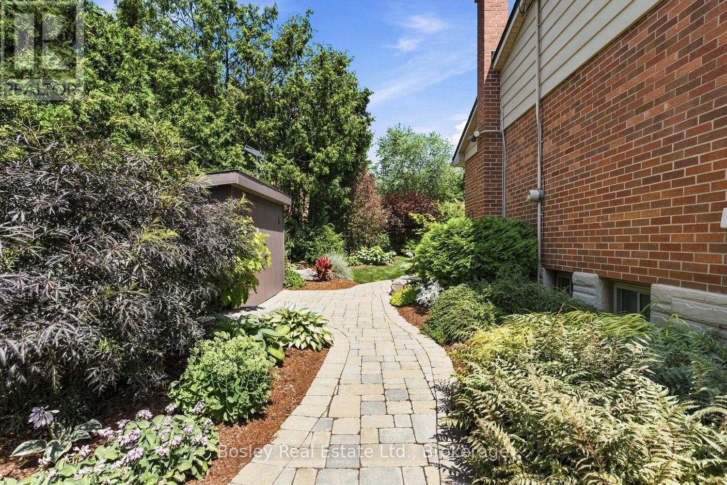 35 TREFUSIS STREET - 38