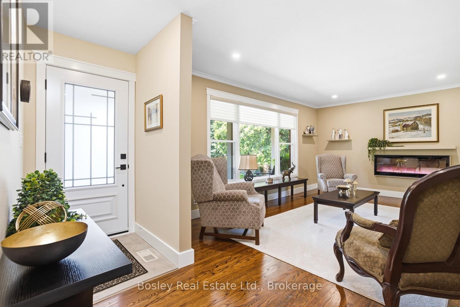 35 TREFUSIS STREET - 6