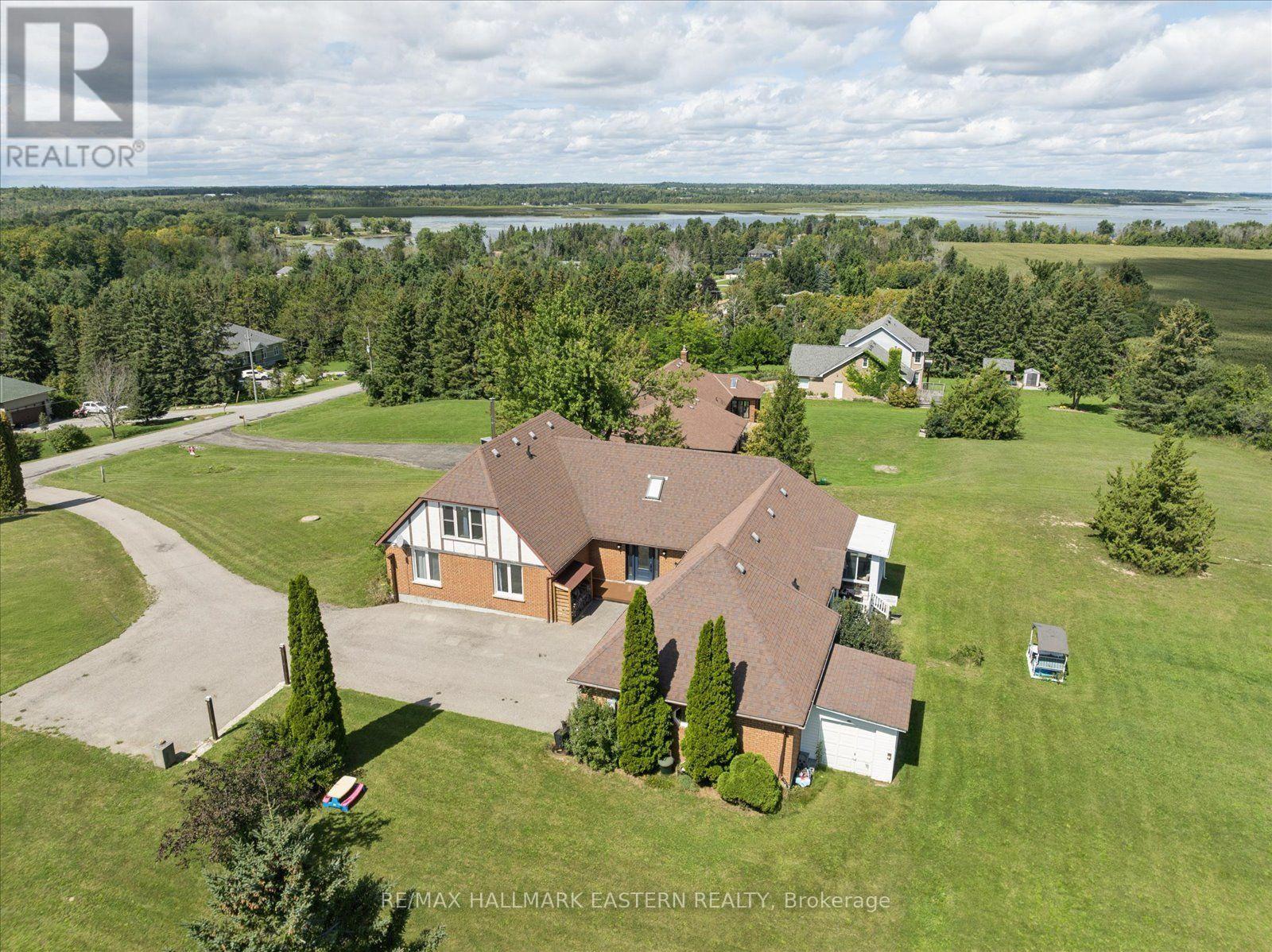 49 GRANDVIEW DRIVE - 1