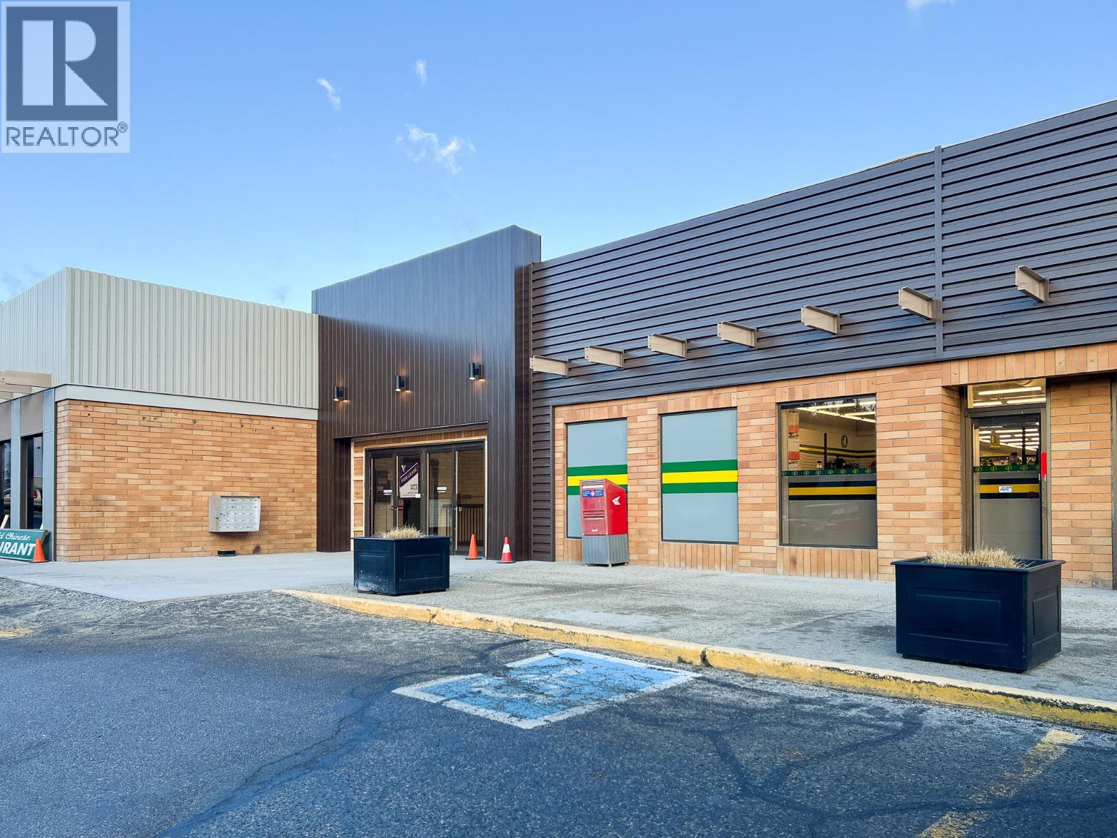 Property for lease at 11852 Highway 97 Unit# 16