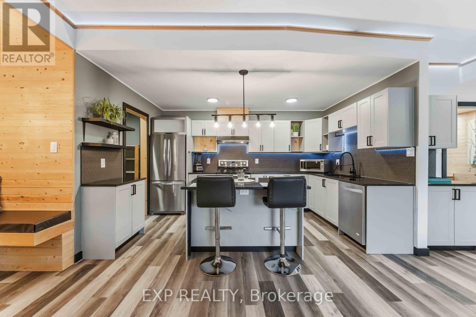 #J 104 ARTESA PRIVATE - 10
