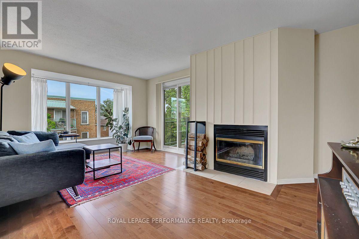 401D - 1 Columbus Avenue