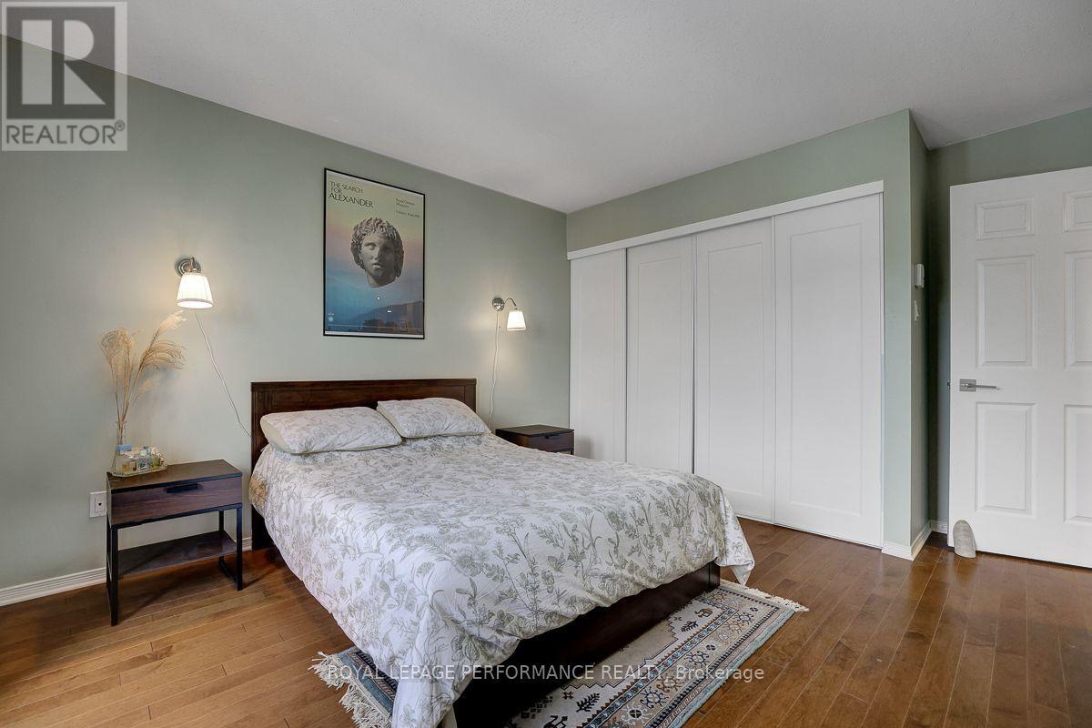 401D - 1 Columbus Avenue