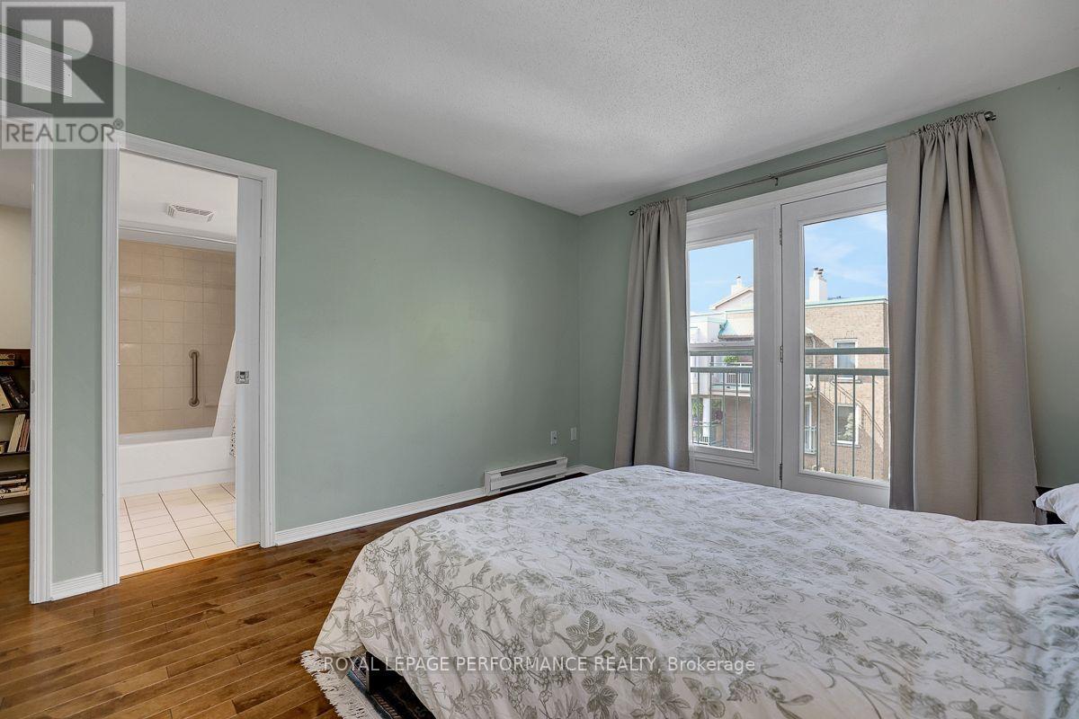 #401D 1 COLUMBUS AVENUE - 24