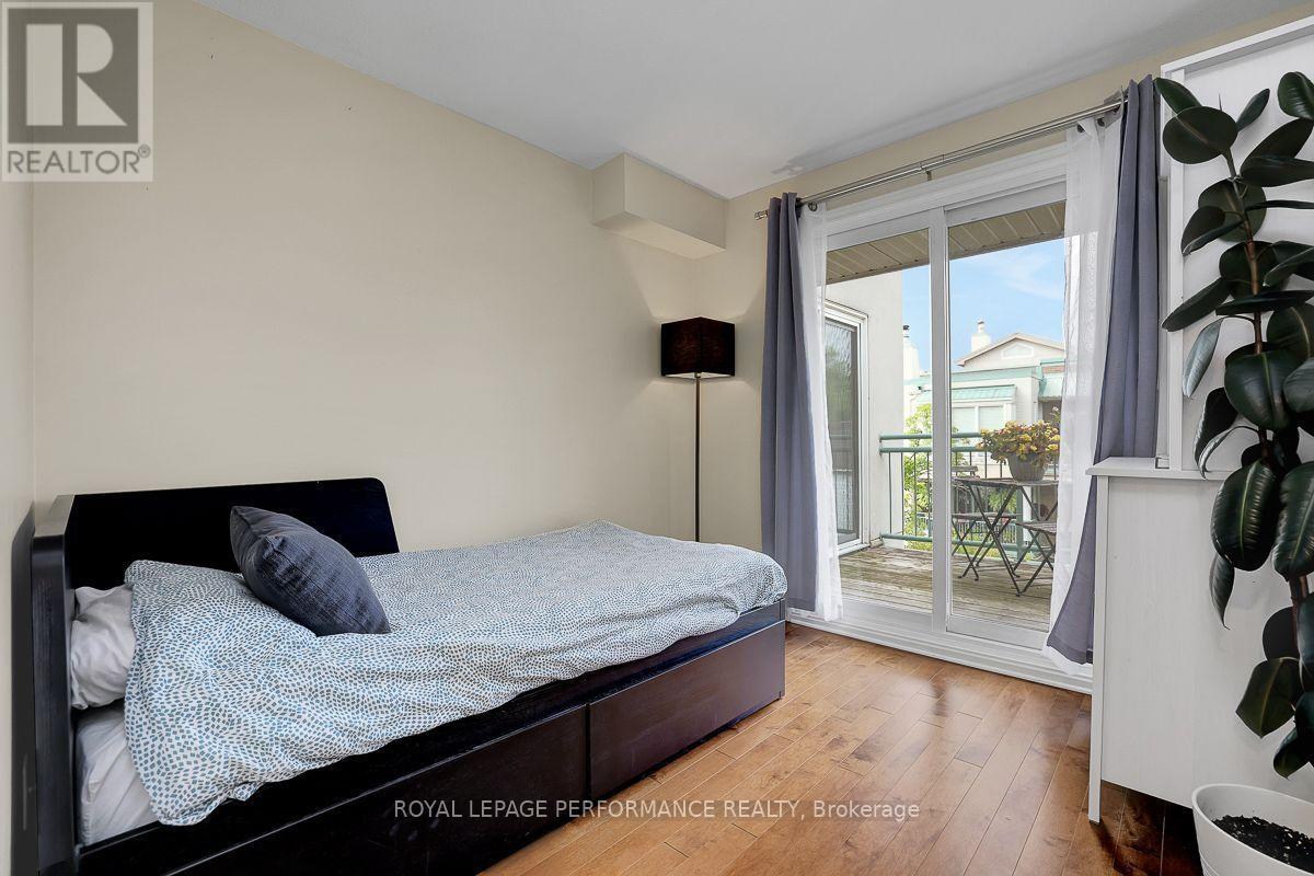 401D - 1 Columbus Avenue
