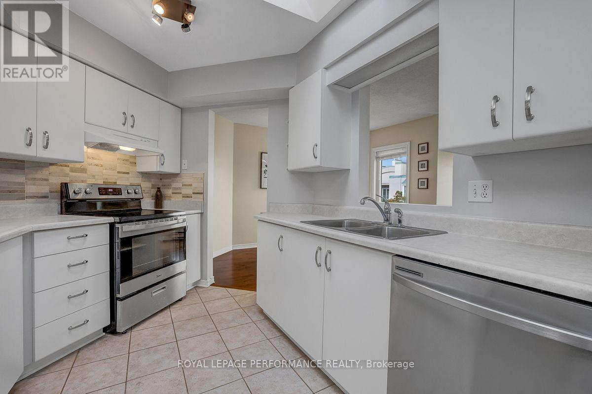 #401D 1 COLUMBUS AVENUE - 5